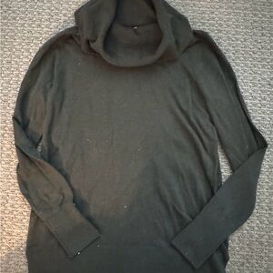 Women’s Turtleneck Sweater